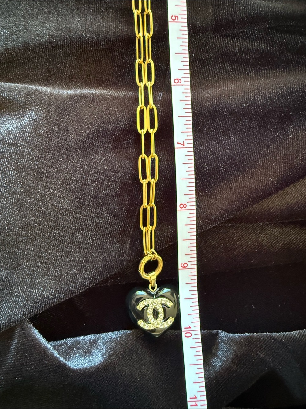 ChaneI Gold 18” Chain Necklace with Black Heart and Crystal logo - Picture 5 of 7